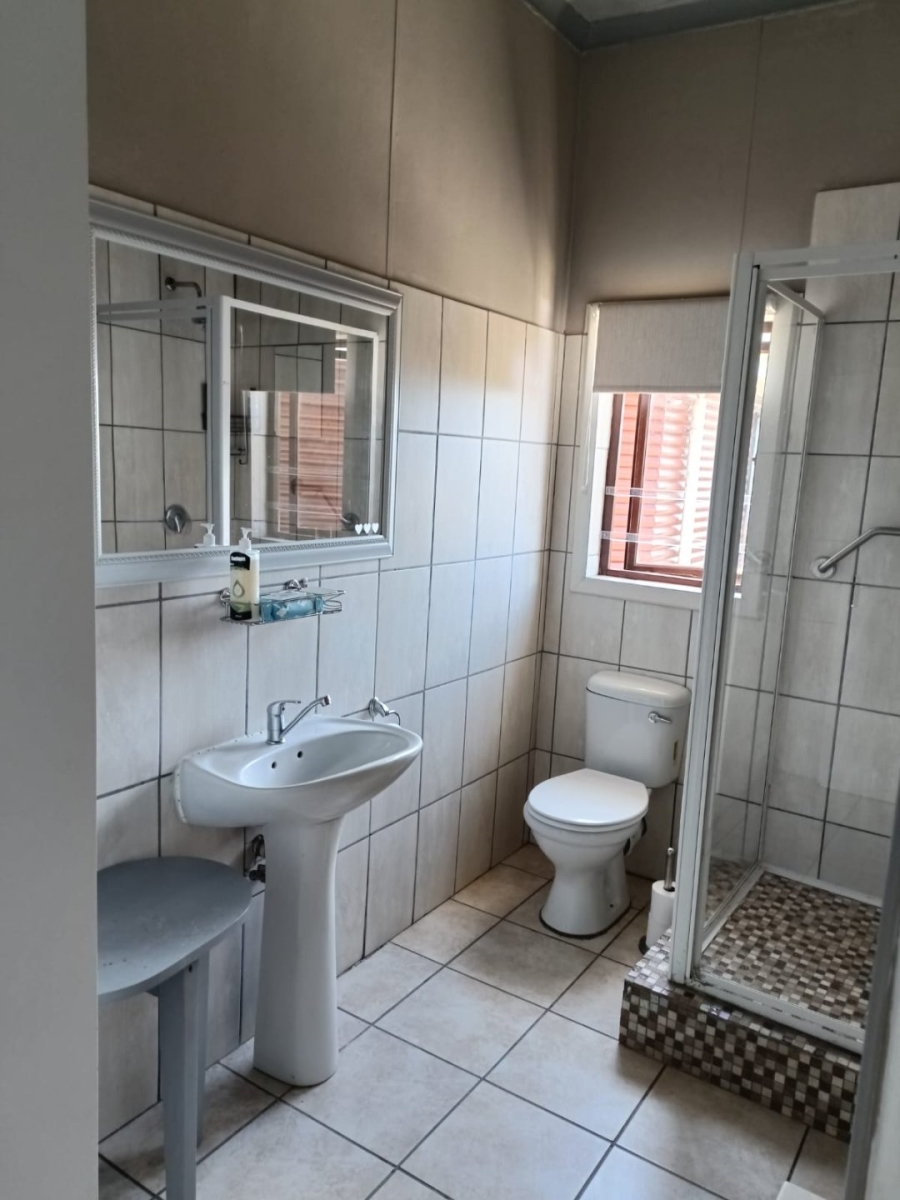 5 Bedroom Property for Sale in De Bakke Western Cape
